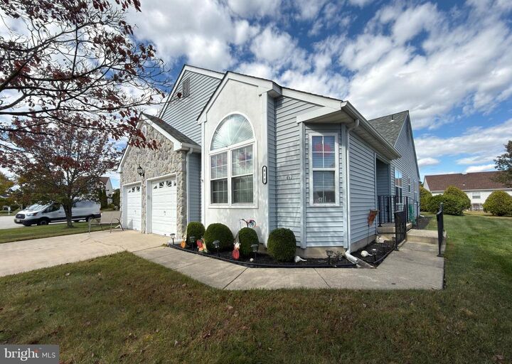Property Photo:  617 Saint Vincent Court  NJ 08094