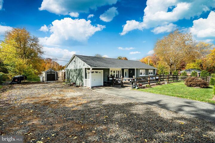 Property Photo:  242 Brookside Road  PA 19401