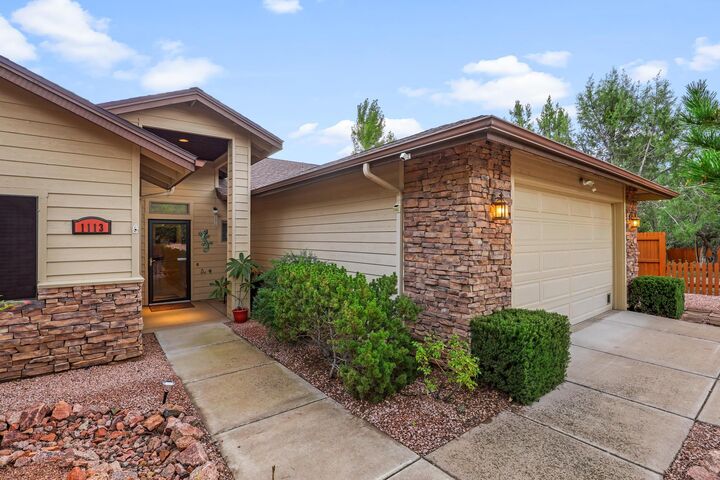 Property Photo:  1113 S Mountain View Drive  AZ 85541 