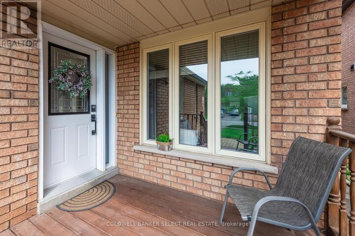 Property Photo: 3445 Bertrand Road ON L5L 4G5