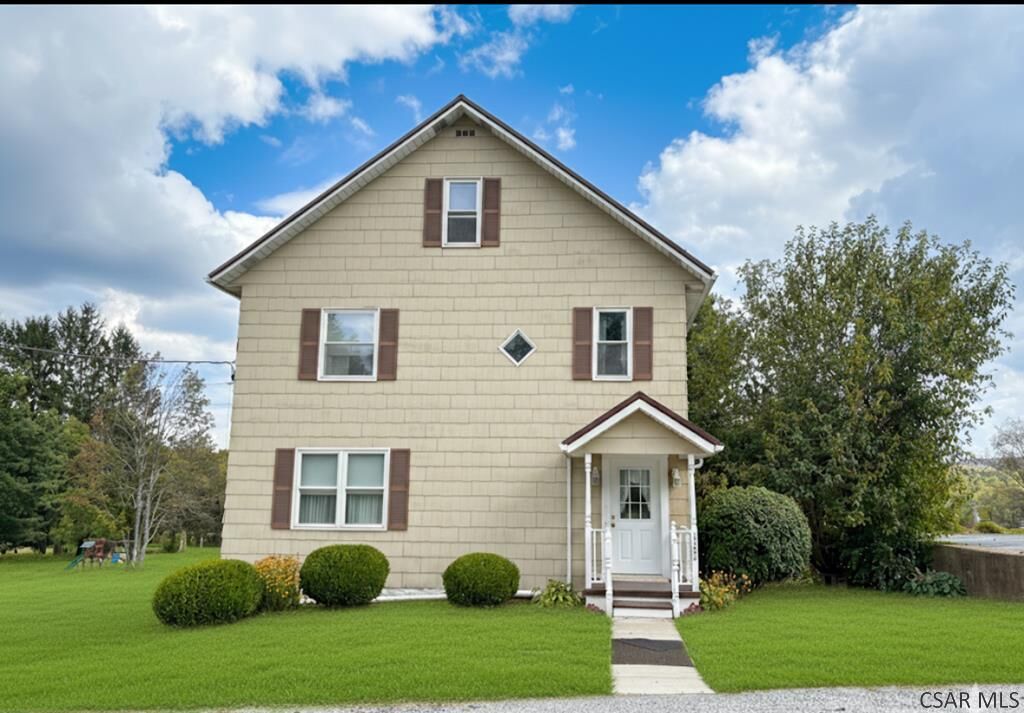 Property Photo:  1142 Forest Hills Drive  PA 15952