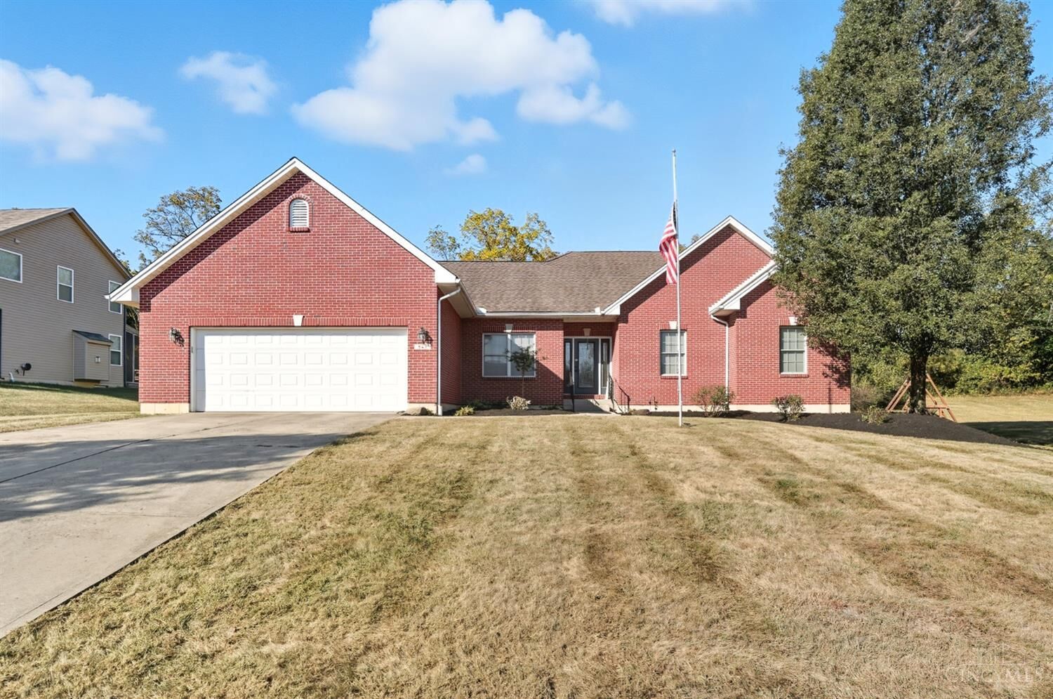 Property Photo: 843 Dufour Lane OH 45056