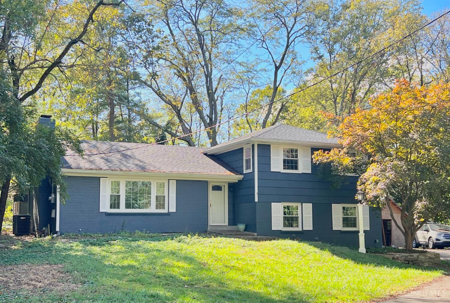Property Photo: 831 Douglas Avenue OH 45174