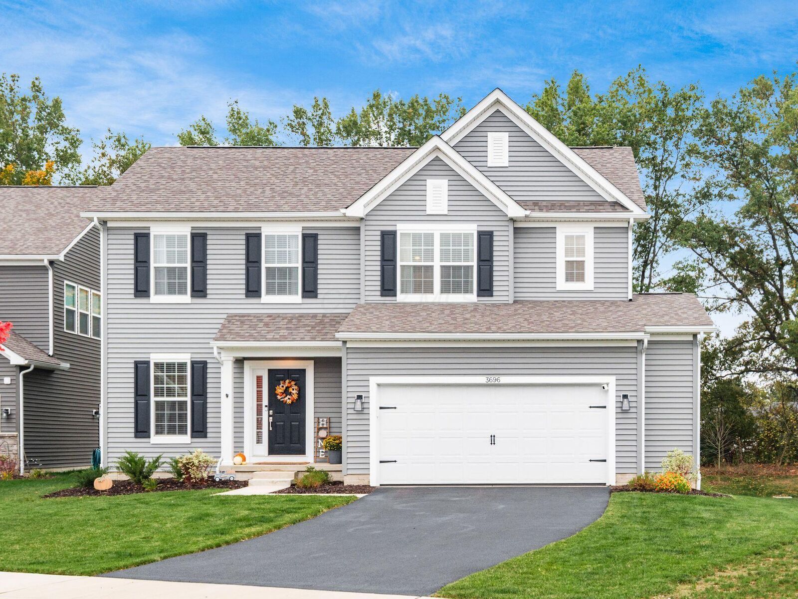 Property Photo: 3696 Old Glory Loop OH 43065