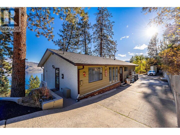 5821 Atkinson Crescent  Peachland BC V0H 1X4 photo