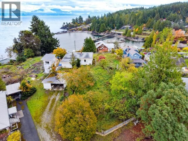 Property Photo:  5358 Earl Street  BC V0N 3K0 