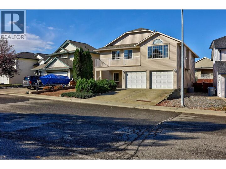 2434 Abbeyglen Way  Kamloops BC V1S 1Y7 photo