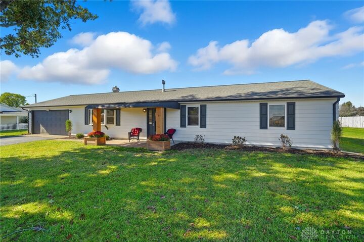 Property Photo:  2601 Ballentine Pike  OH 45502