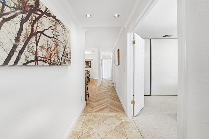 Property Photo: 34233 Atteridge Pl CA 94555