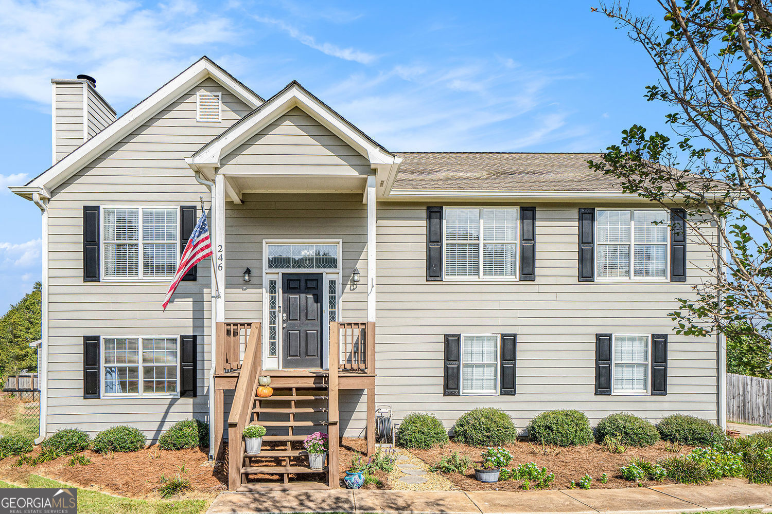 Property Photo:  246 Thorn Brook Circle  GA 30620