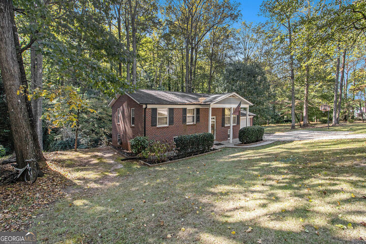 Property Photo: 493 Rebecca Street Street GA 30046
