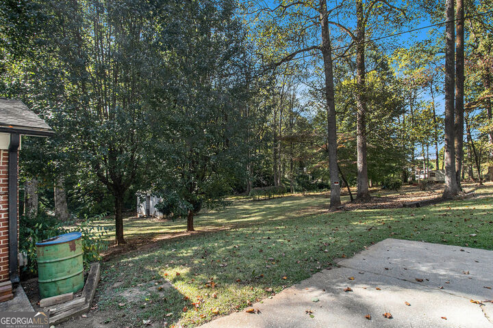 Property Photo:  493 Rebecca Street  GA 30046 