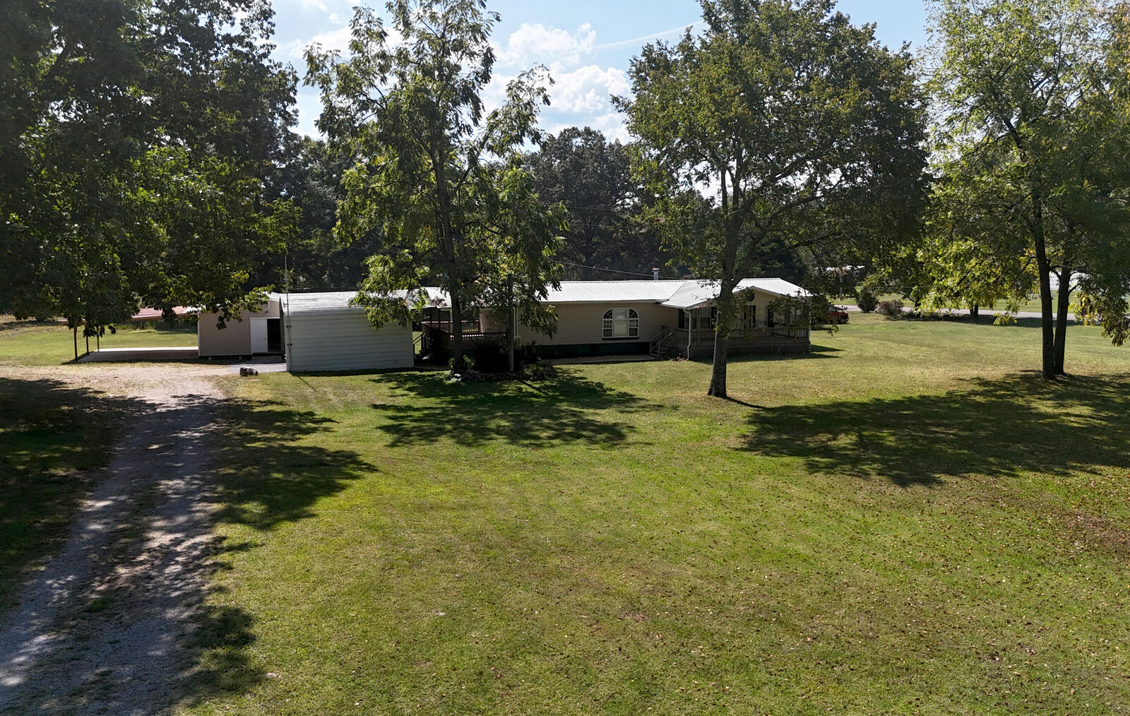 Property Photo:  844 Cartwright Loop  TN 37397