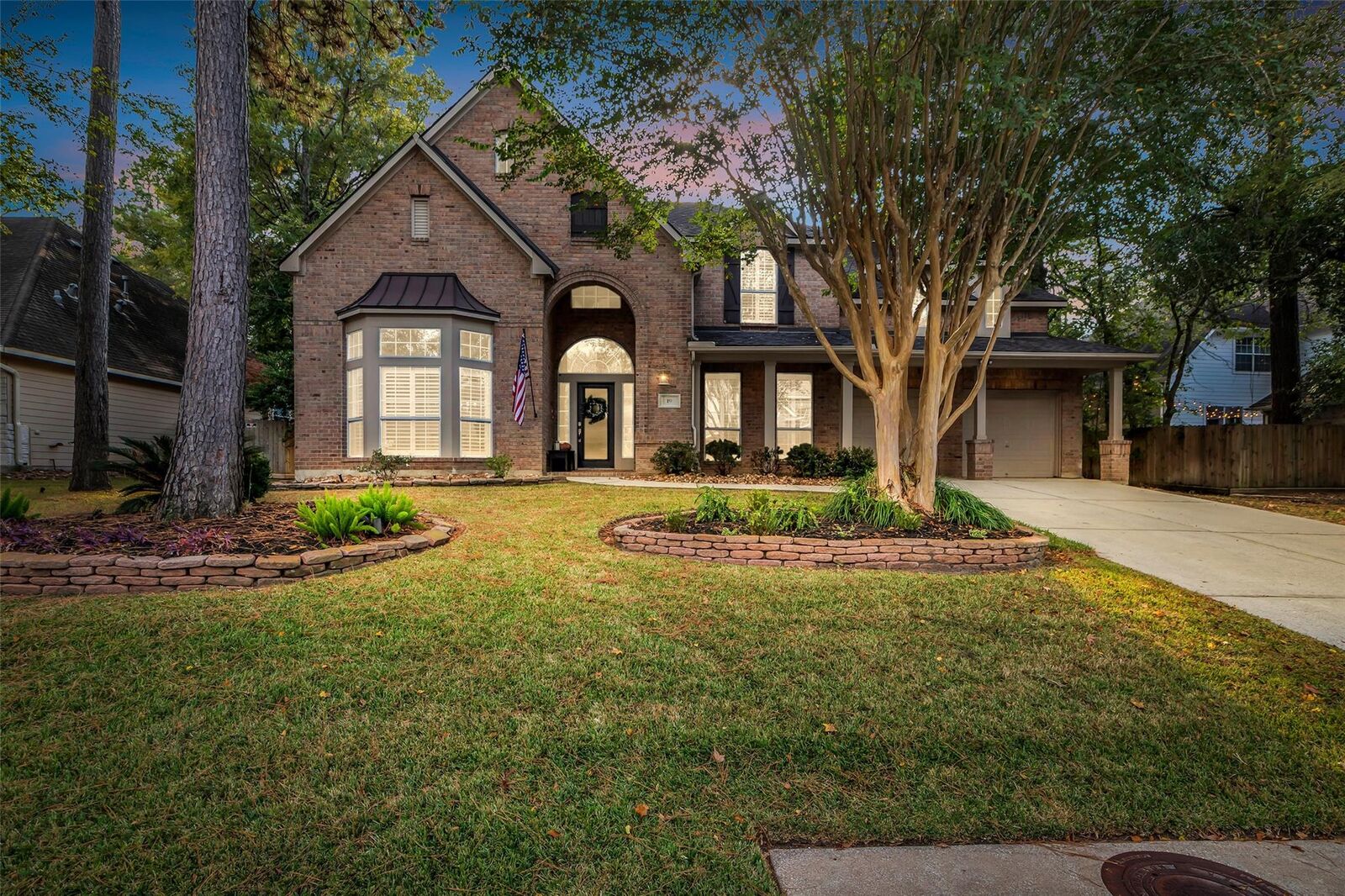 Property Photo: 19 Wildever Place TX 77382