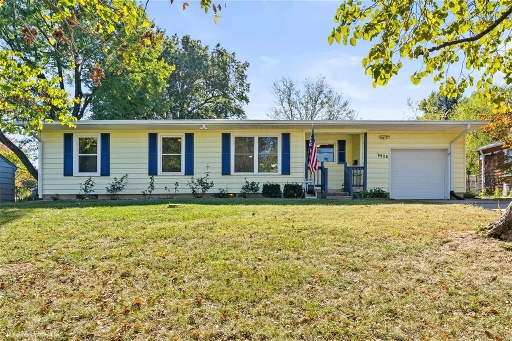 Property Photo:  9520 Grandview Street  KS 66212