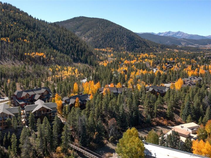 Property Photo:  57 Lake Ridge Cir 1850  CO 80435