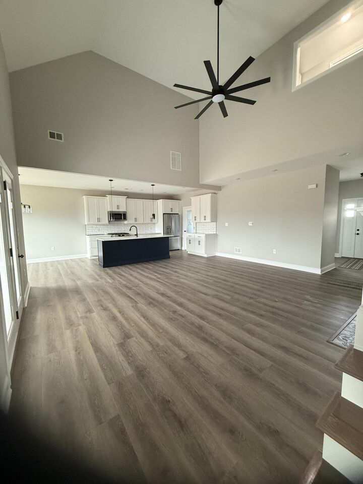 Property Photo: 335 Mohegan Trail KY 40475