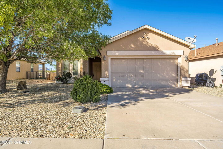 Property Photo: 3713 Vista Belleza Avenue NM 88012