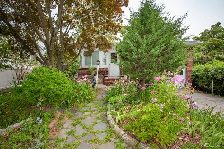 Property Photo:  211 Broadway  NY 10596 