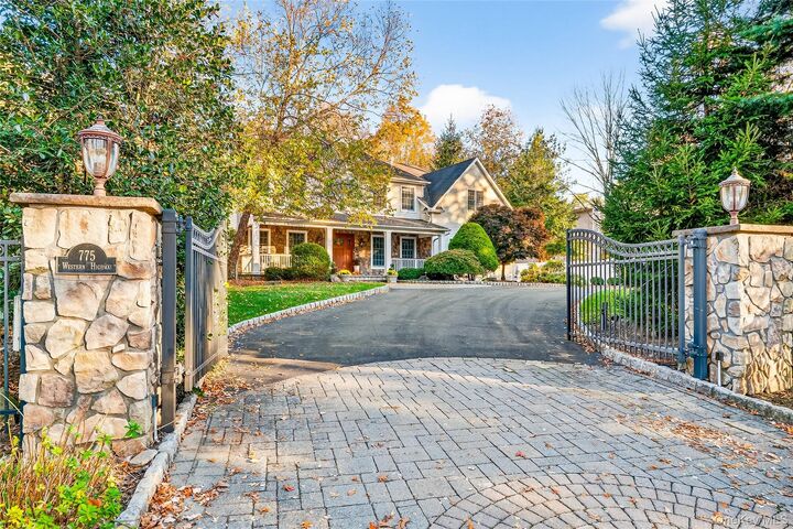 775 Western Highway  Blauvelt NY 10913 photo