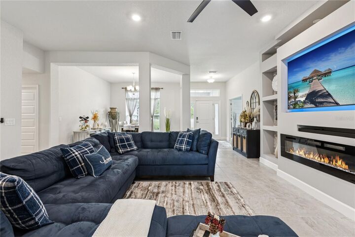 Property Photo:  11381 Mississippi Kite Avenue  FL 34614 