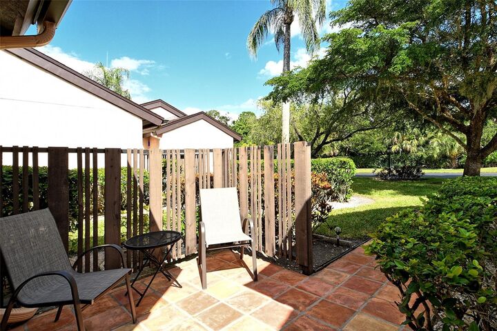 Property Photo:  6261 Timber Lake Drive F6  FL 34243 