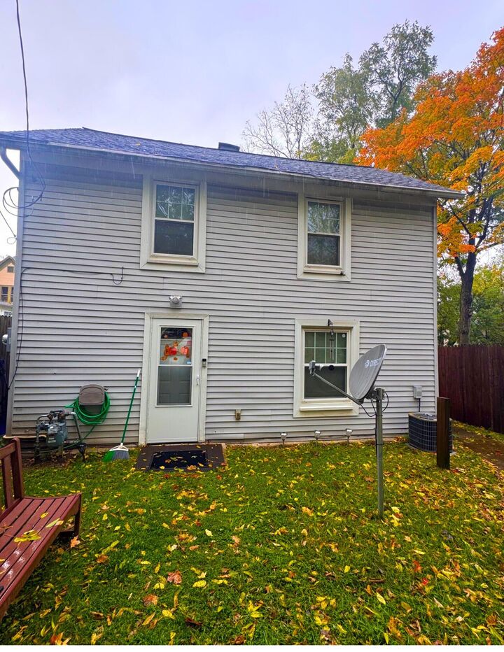 739 Egleston Avenue  Kalamazoo MI 49001 photo