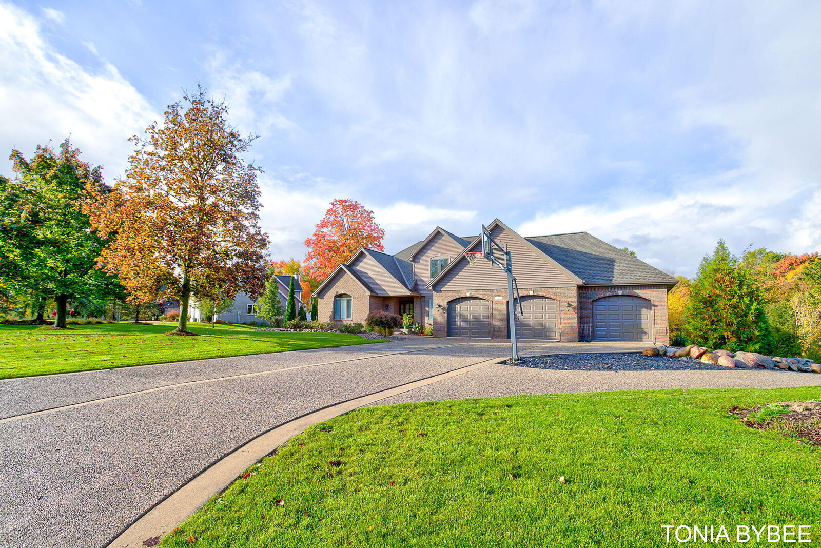 Property Photo:  3445 Elk Drive  MI 49464