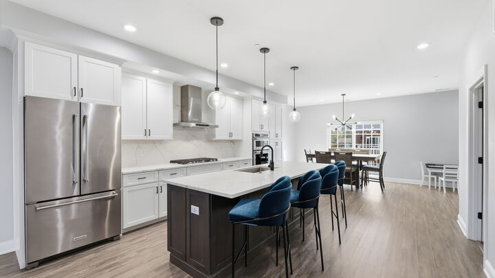 Property Photo: 416 N Cass Avenue 6 IL 60559