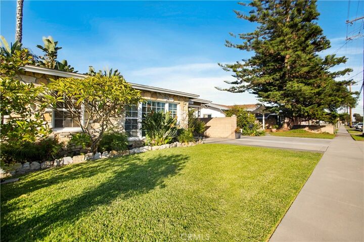 Property Photo:  9253 Rose Street  CA 90706 