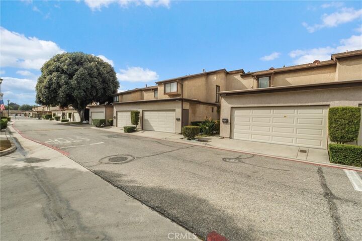 Property Photo:  10003 Aspen Circle  CA 90670