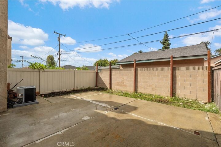 Property Photo:  10003 Aspen Circle  CA 90670 