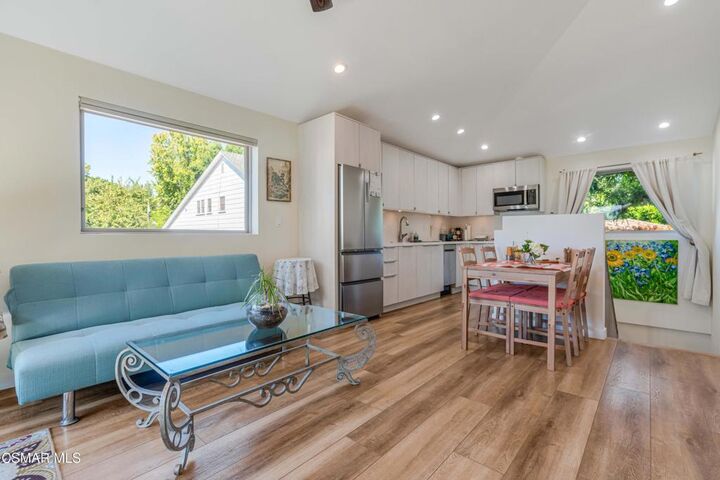 Property Photo: 116 Glenroy Avenue CA 90049