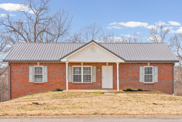 Property Photo:  3366 N Henderson Way  TN 37042 