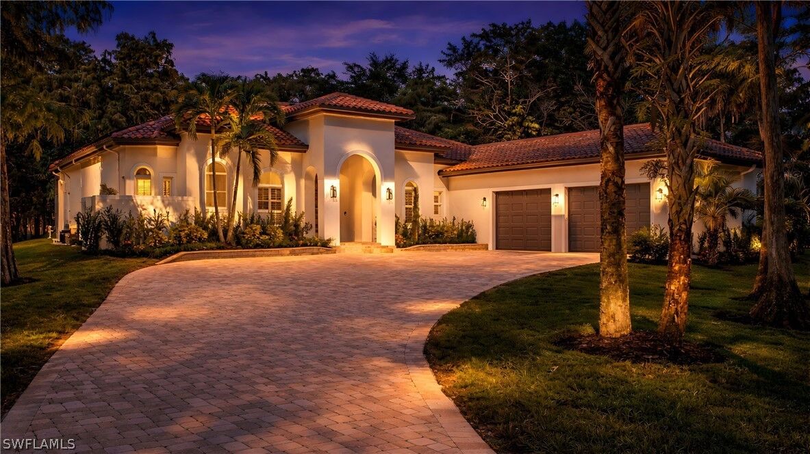 Property Photo:  111 17th Street NW  FL 34120 