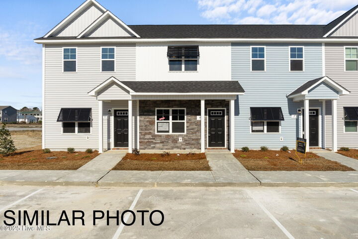 Property Photo:  726 Cross Bridge Way Lot #8  NC 28460