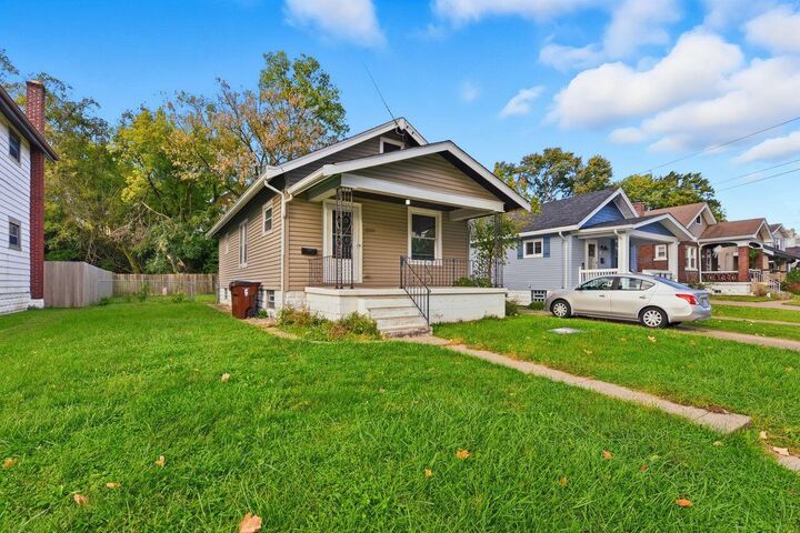 Property Photo:  1705 Euclid Avenue  KY 41014