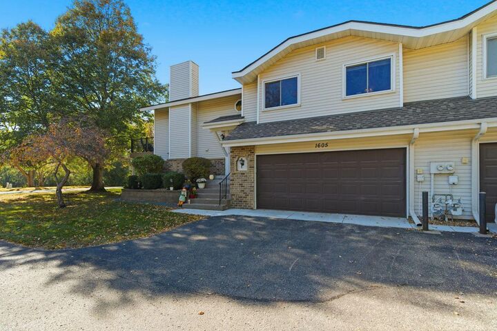 Property Photo:  1605 Clemson Drive A  MN 55122