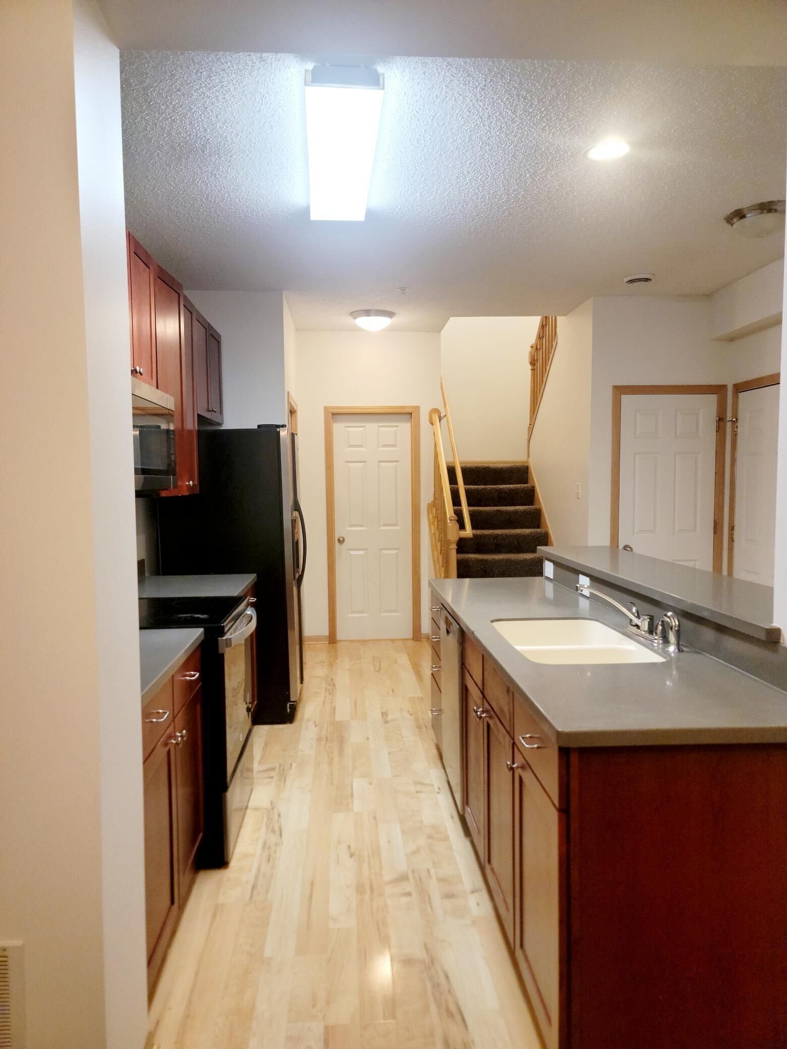 Property Photo: 3049 Chamberlain Street N 4 MN 55109