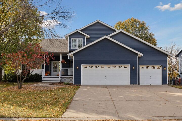 5333 89th Crescent Circle N  Brooklyn Park MN 55443 photo