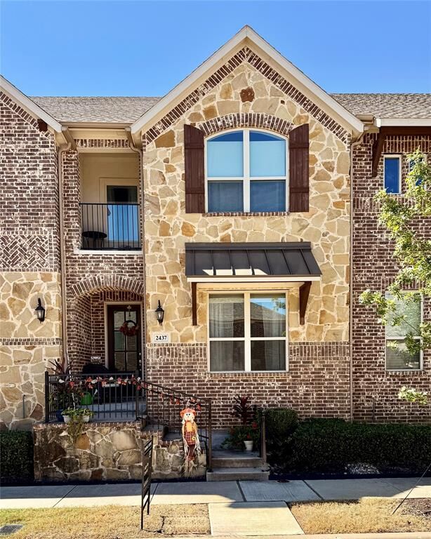 2437 Gramercy Park Drive  Flower Mound TX 75028 photo