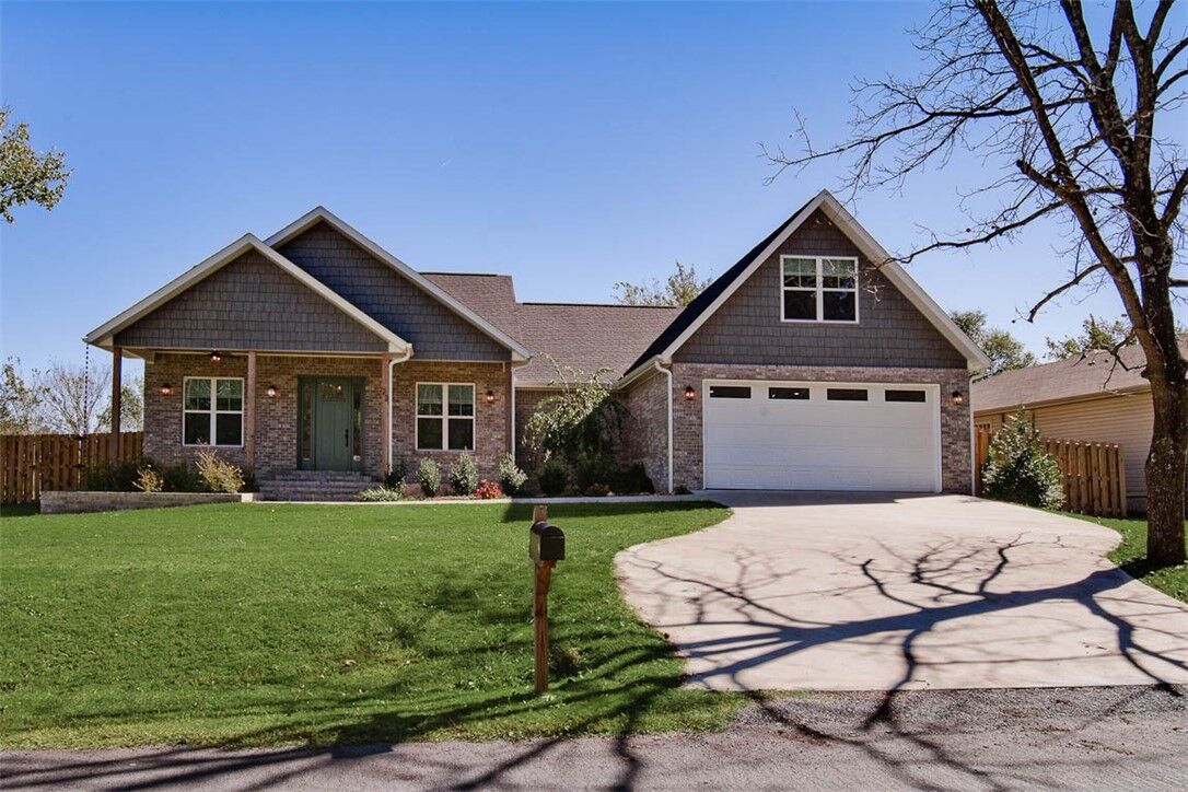 Property Photo:  22 Hebrides Drive  AR 72715 