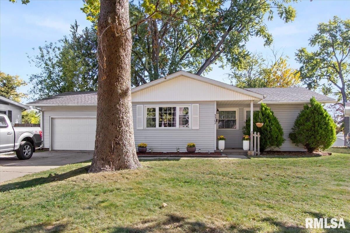 Property Photo:  5302 N Arrow Drive  IL 61614