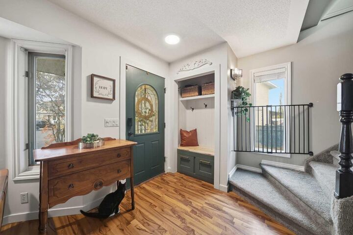 Photo de la propriété:  49 Kirsch Close  AB T4P 3M6