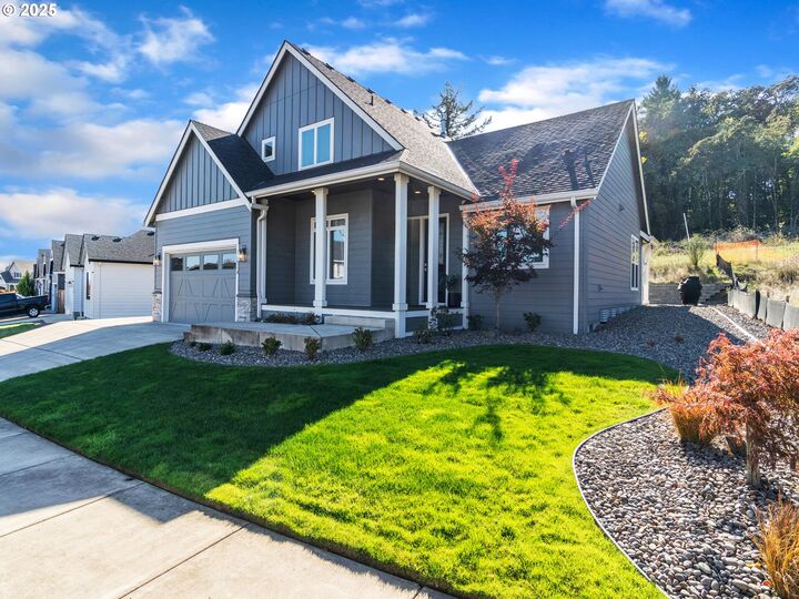 Property Photo:  3118 SW 2nd St  OR 97128