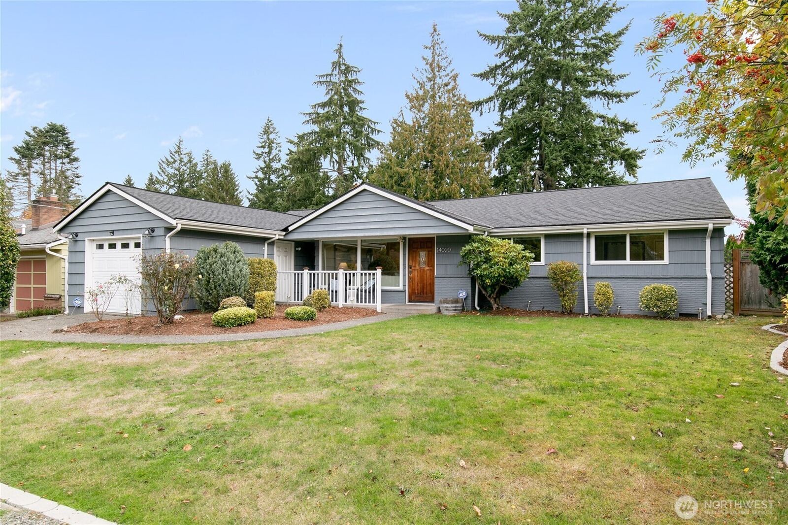 Property Photo:  14020  Bagley Avenue N  WA 98133