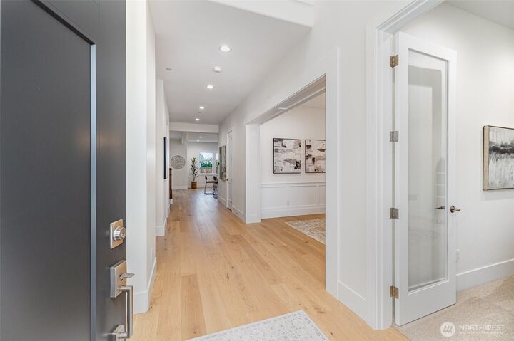 Property Photo:  14820 NE 70th Court  WA 98052