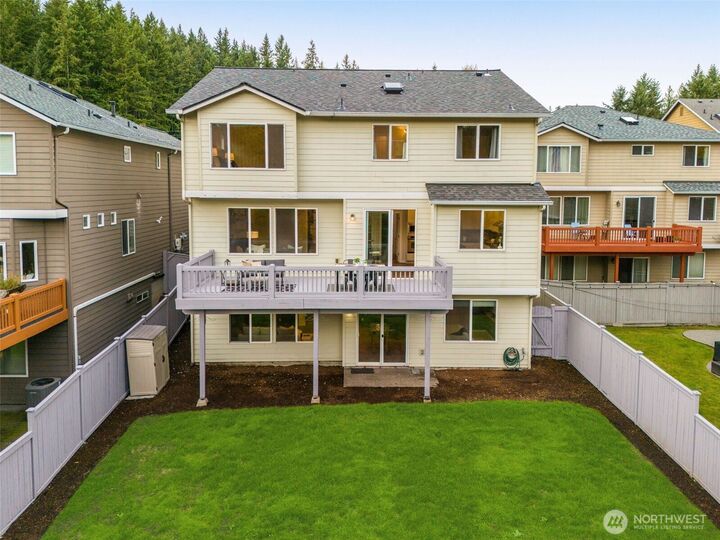 Property Photo:  22319 NE 6th Court  WA 98074 