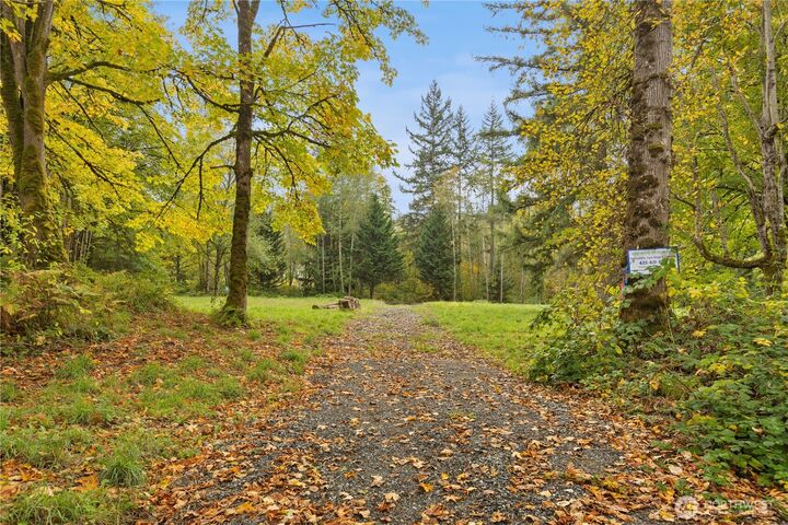 Property Photo:  20721 NE 122nd Street  WA 98053 