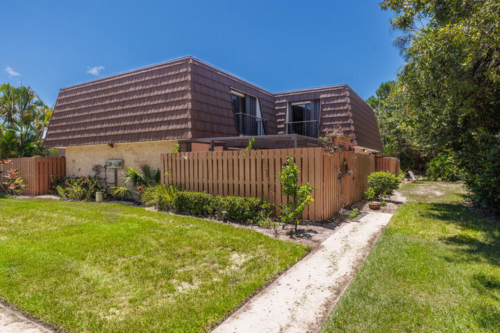 Property Photo: 5996 SE Riverboat Drive 539 FL 34997